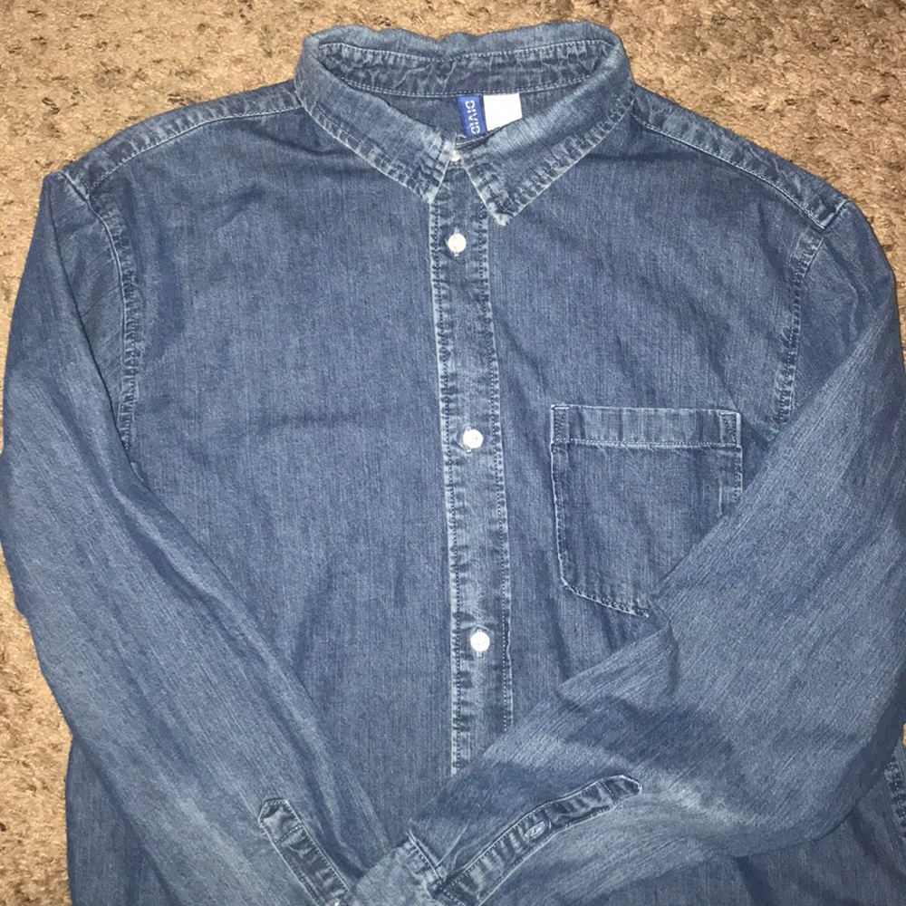 Casual button down shirt